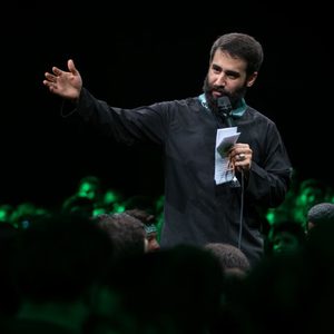 إنّا نُباهِی الشرقِ و الغربِ مَعا 