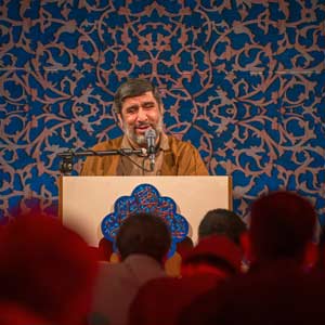 دم مردن در اوج تنهایی آنکه ماند فقط برایم تو