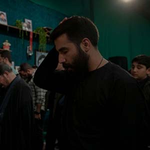 مونده روی زمین پیکر تو رها