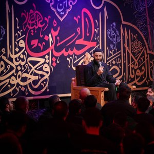 رنگ مشکین عزایی در عالم پخش شد