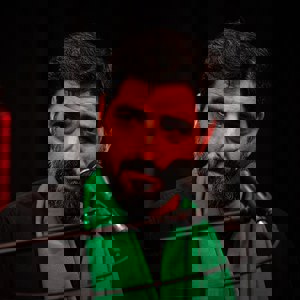 کاش که باز بشینه رو پیراهنمون گرد غبار راه کربلا 