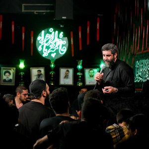 مادرم رو برای همیشه توی خاک مزارش می ذارم