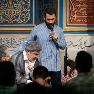 رو خاک داغ صحرایی لب تشنه اما دریایی