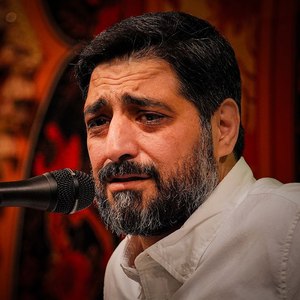 من آن شمعم که آتش بس آبم کرد خاموشم