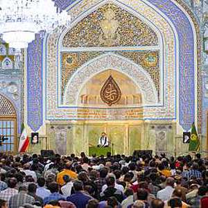 بی‌رمق بود و تا تکان می‌خورد