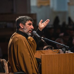 از اینکه بی وفایم خیلی دلم گرفته