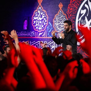 به عشق پاک و مقدست اعتقاد دارم