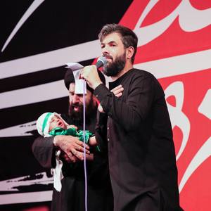 رو خاک داغ کربلا نیزه نیزه نیزه میبینم