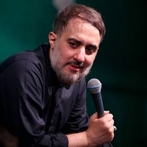 برخیز از بستر بیا پیغمبری کن