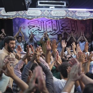 یا محمدنا الامین رحمه للعالمین