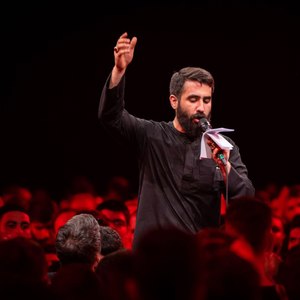 آیِنه در آینه نورِ مُکَرَم زینب است