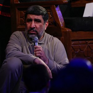 مرد غریب کوچه ها منم