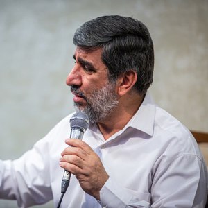 سال ها شهر در اعماق سیاهی سخت است