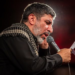 از کودکی جاروکش پشت درت هستیم