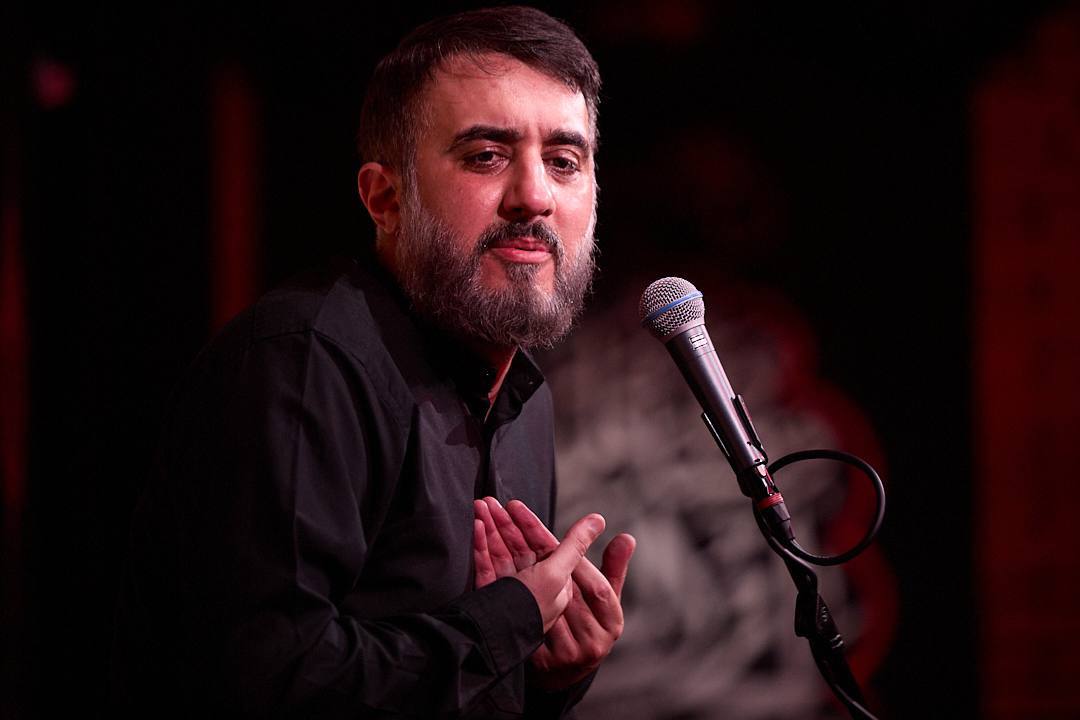 شنیده می شود از آسمان صدایی که  