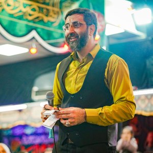 در جنگ ز دستان عدویش سپر افتاد