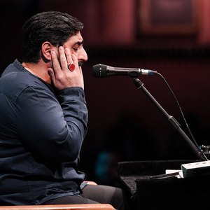 گلفروشم گلفروش غنچه‌ام پرپر شده