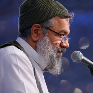 امیرالمؤمنین صحرای محشر را تماشا کن