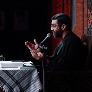 کتاب زندگی با آیه ها  فصل بیستم - سوره قصص ، آیه ۸۳  « تِلْکَ الدّارُ الْآخِرَةُ نَجْعَلُها لِلَّذِینَ لایُرِیدُونَ عُلُوّاً فِی الْأَرْضِ وَ لا فَساداً وَ الْعاقِبَةُ لِلْمُتَّقِینَ »