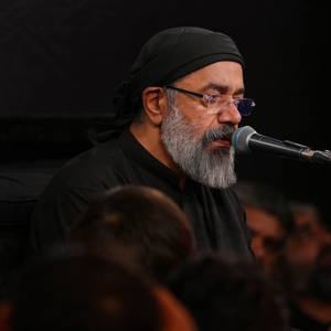 می‌گیرم از چشمام اشکارو