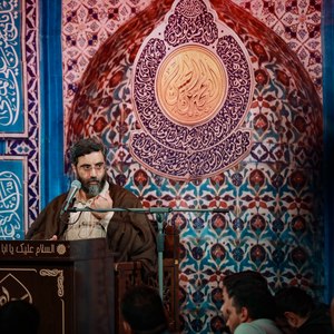 به هرکه روز ازل نعمتی عطا کردند