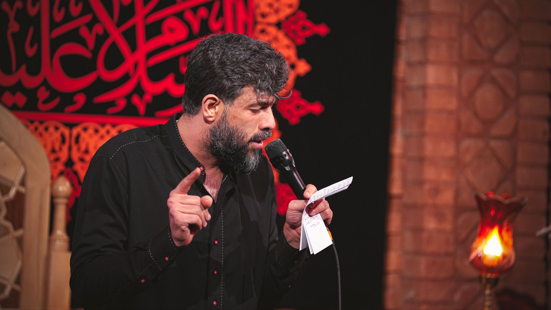 دلم و شمع مزارش کردم
