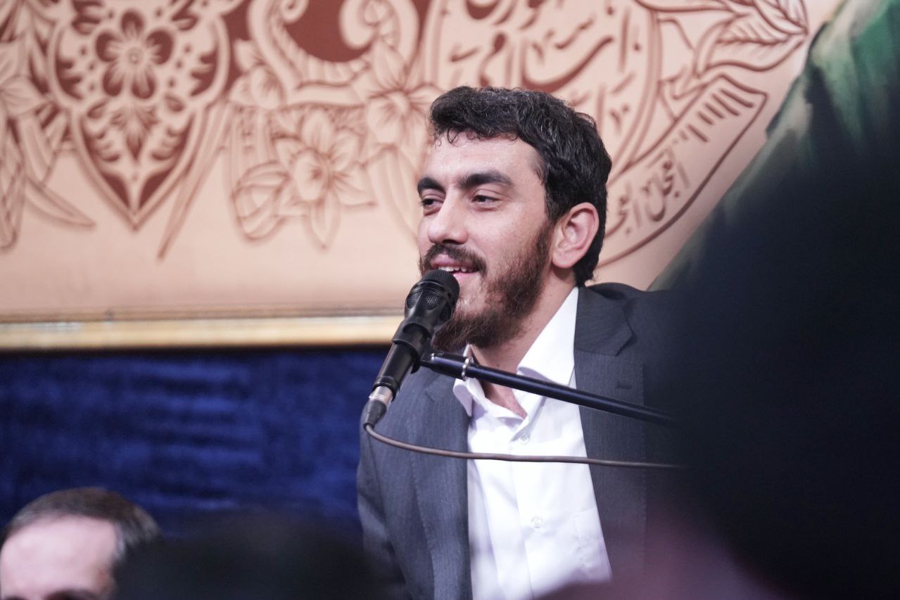 ای زاده آن شاه فراری