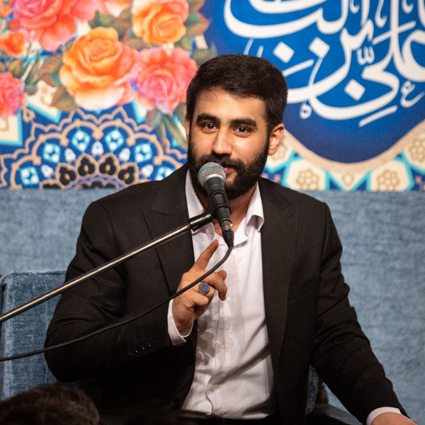 علی یارمه کس و کارمه علی آبرو و اعتبارمه