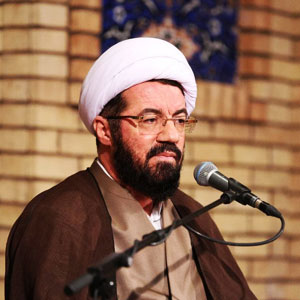 خود را از کسی برتر ندانیم