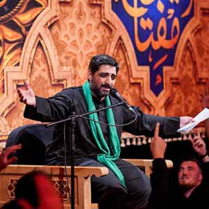بزرگ هر قبیله ای احترام واجب