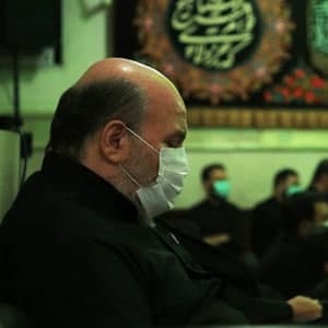 راه گم کرده ام و کوی تو را میجویم