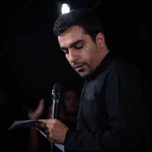 دست دل را می فشارم چون که پابند علی ست