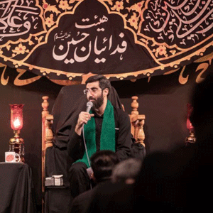آبرویش همه از مشک چیکدو