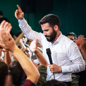 مهر علی و عشق اولادش